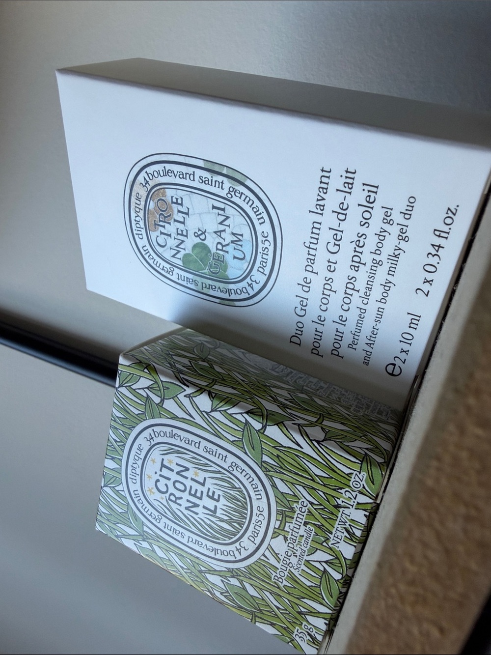 DIPTYQUE Lemongrass candle mini 35g and Diptyque Citronnelle & Geranium body duo
